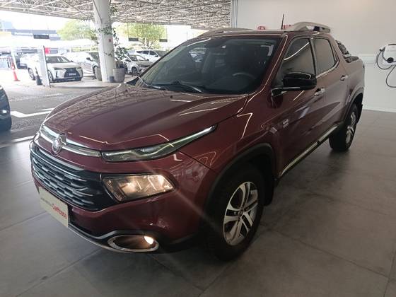 FIAT TORO 2.0 16V TURBO DIESEL VOLCANO 4WD AT9 FIAT TORO 2.0 16V TURBO DIESEL VOLCANO 4WD AT9
